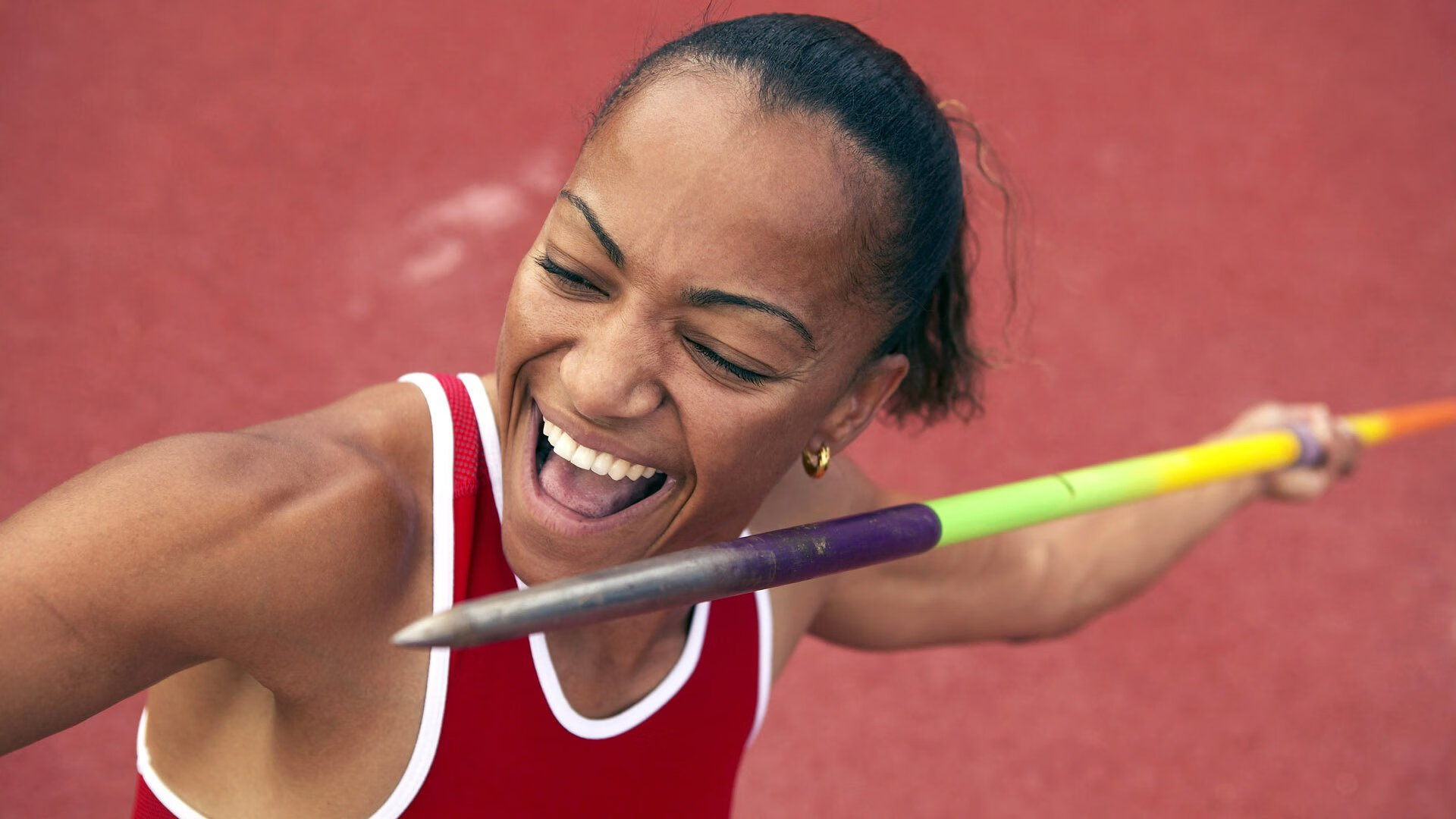女子接力赛团结作战斩获铜牌,女子接力比赛4×100决赛成绩